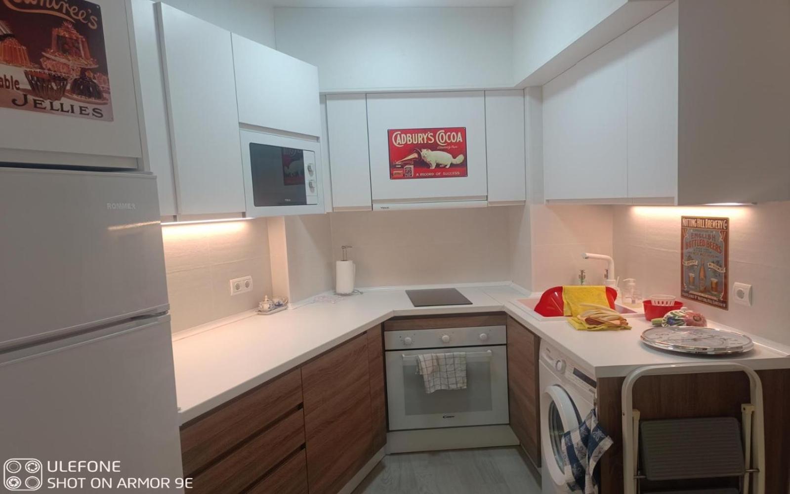 Torre De Apartamento *